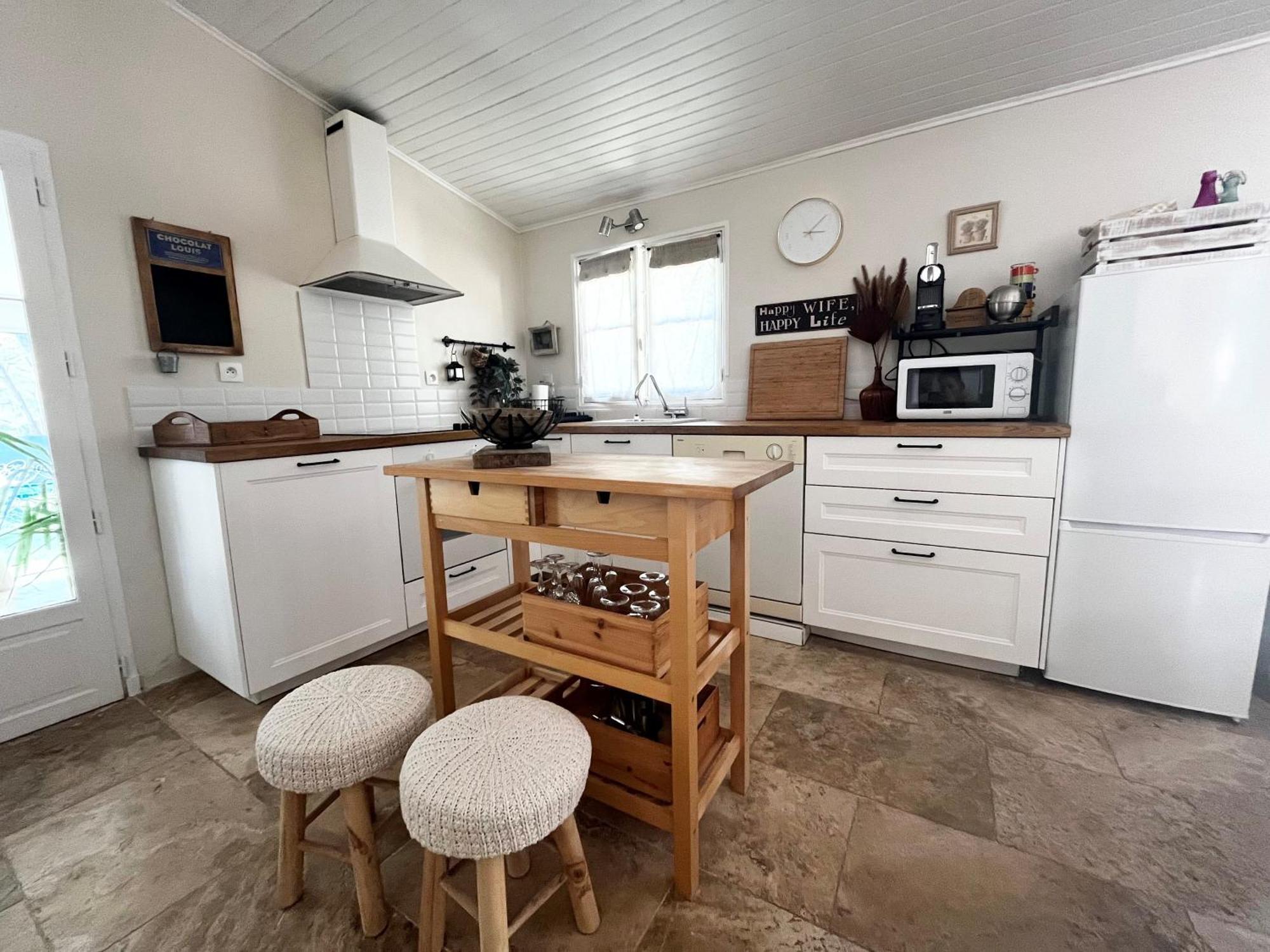 Maison Provencale Au Calme De La Campagne Avec Jacuzzi Aix-en-Provence Ngoại thất bức ảnh