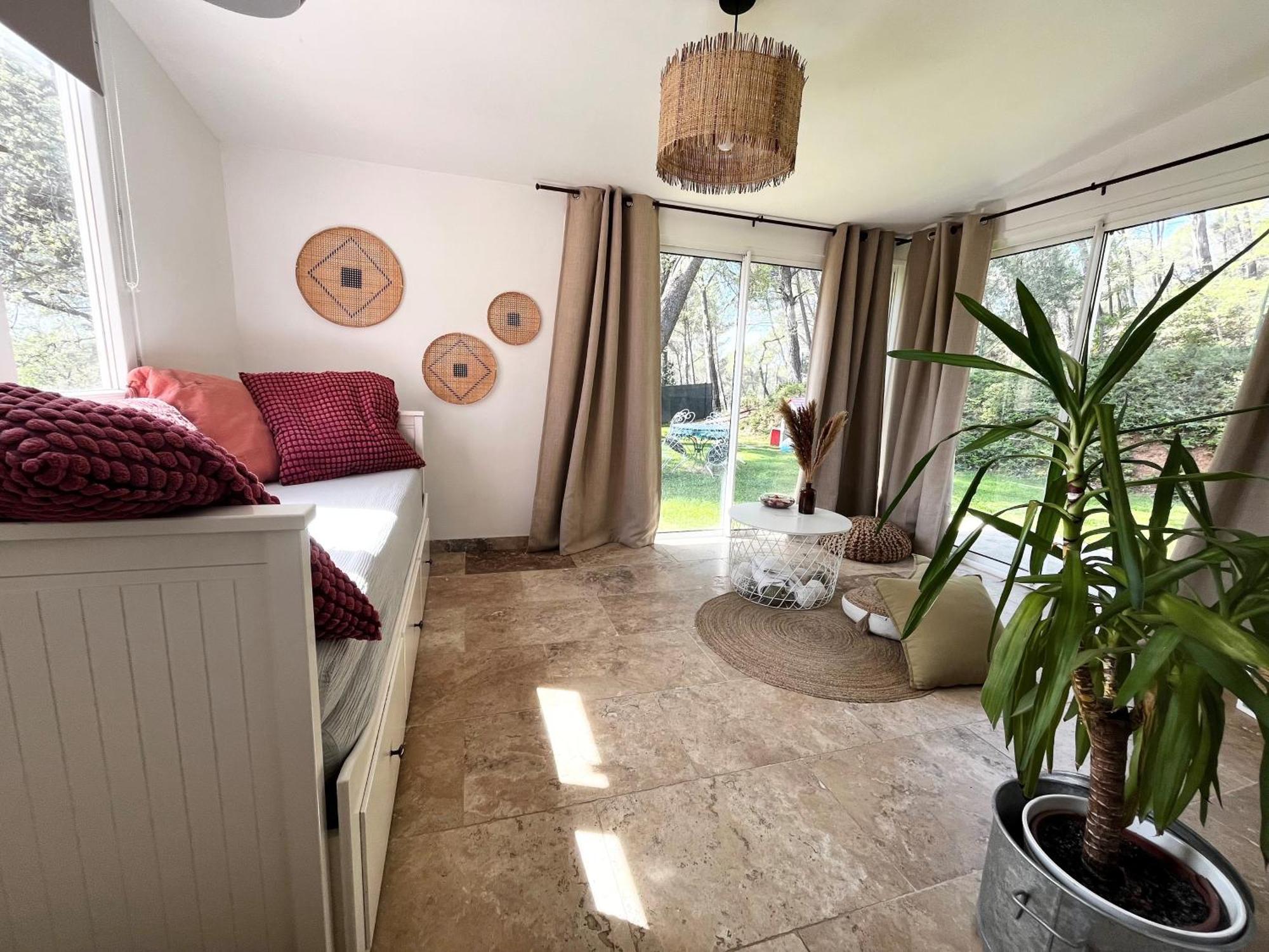 Maison Provencale Au Calme De La Campagne Avec Jacuzzi Aix-en-Provence Ngoại thất bức ảnh